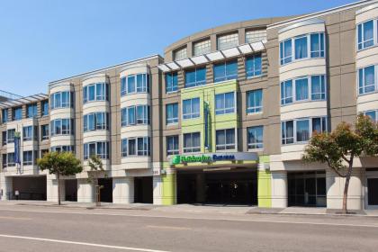 Holiday Inn Express Hotel & Suites Fisherman's Wharf an IHG Hotel - image 1